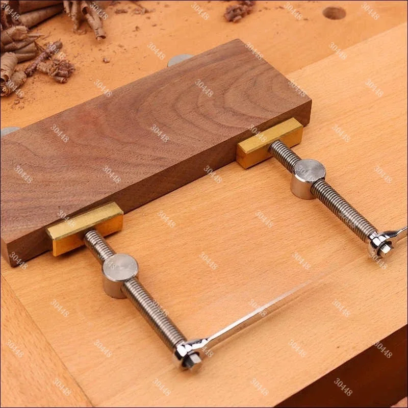 Настольные тиски Dare to Be a Carpenter, шиповая пробка, аксессуары с фиксированным замком, латунная трещотка из нержавеющей стали
Настольные тиски Dare to Be a Carpenter, шиповая пробка, аксессуары с фиксированным замком, латунная трещотка из нержавеющей стали