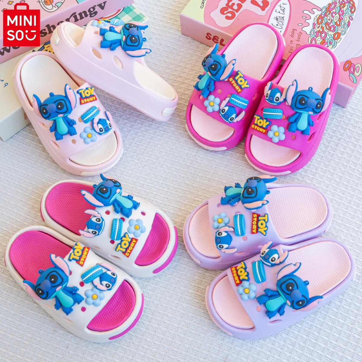 MINISO Disney Stitch тапочки для девочек для дома и улицы, летние милые детские тапочки, пляжные тапочки для малышей от 2 до 3, 4 5 6 7 8 лет
MINISO Disney Stitch тапочки для девочек для дома и улицы, летние милые детские тапочки, пляжные тапочки для малышей от 2 до 3, 4 5 6 7 8 лет