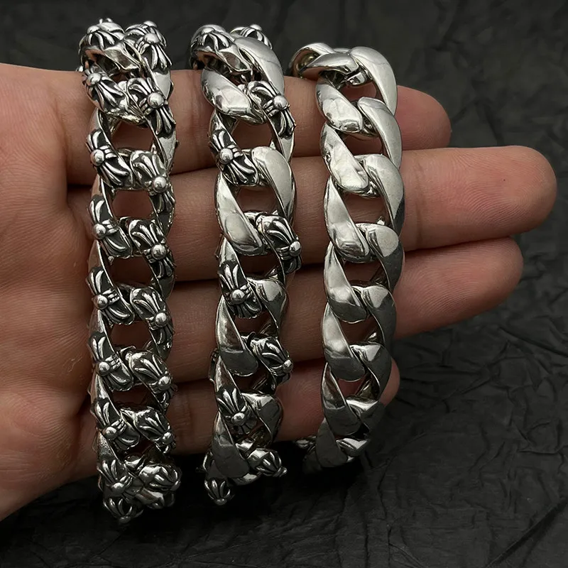 Genuine S925 Sterling Silver Charm Bracelet Elegant Fine Jewelry for Ladies
Genuine S925 Sterling Silver Charm Bracelet Elegant Fine Jewelry for Ladies