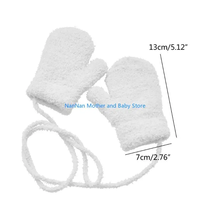 1 Pair Children's Mittens Solid Baby Warm Gloves for Toddlers Perfect Full Finger Halter Gloves for Winter Activity
1 Pair Children's Mittens Solid Baby Warm Gloves for Toddlers Perfect Full Finger Halter Gloves for Winter Activity