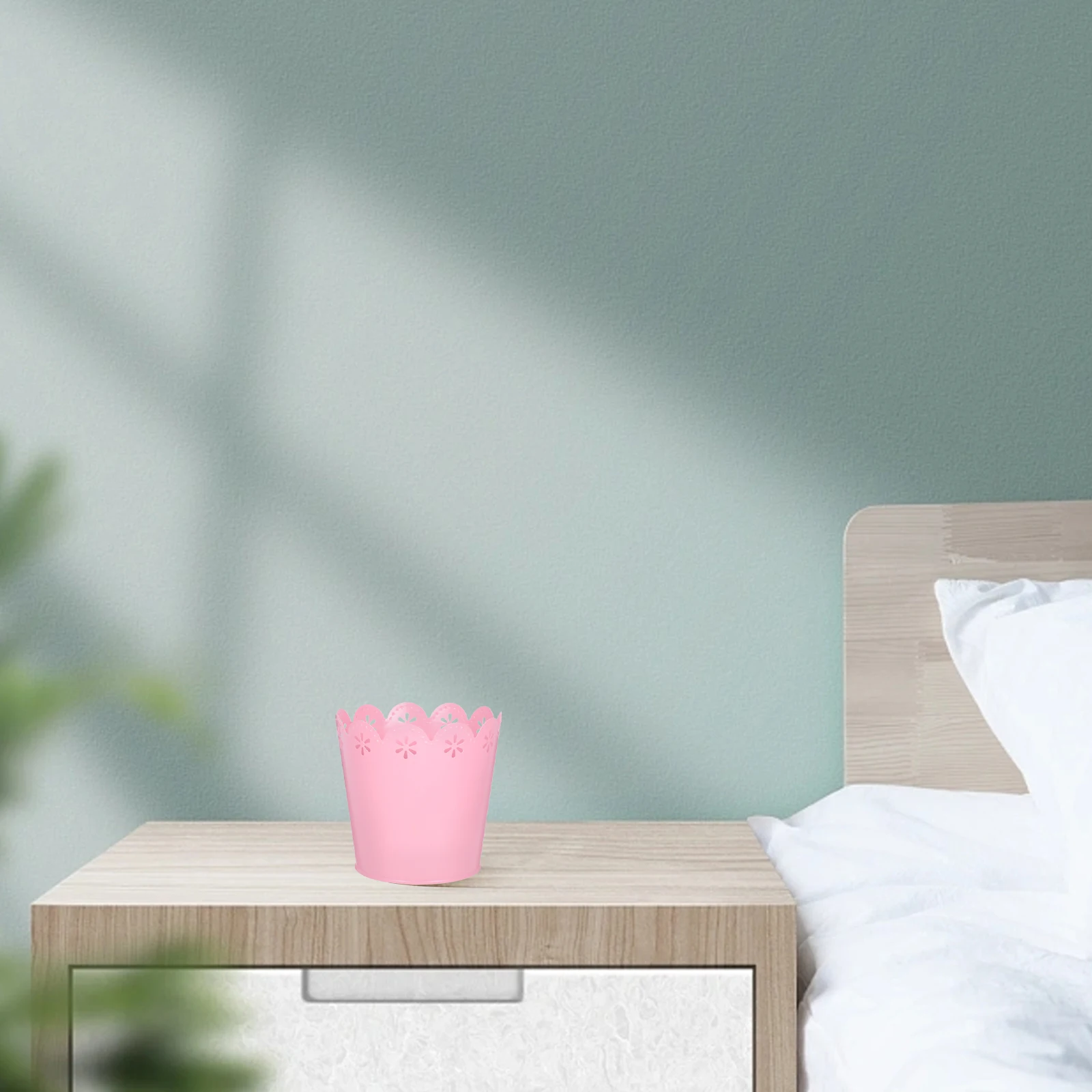 Mini Trash Can Iron Round Lace Design Desktop Waste Bin For Home Office Bathroom Tabletop Garbage Can Makeup Brush Holder
Mini Trash Can Iron Round Lace Design Desktop Waste Bin For Home Office Bathroom Tabletop Garbage Can Makeup Brush Holder