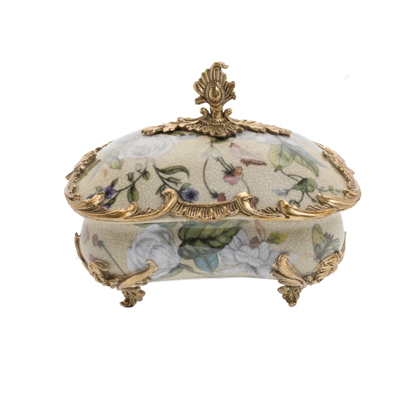 European American copper with ceramic luxury villa club jewelry box ornaments
European American copper with ceramic luxury villa club jewelry box ornaments