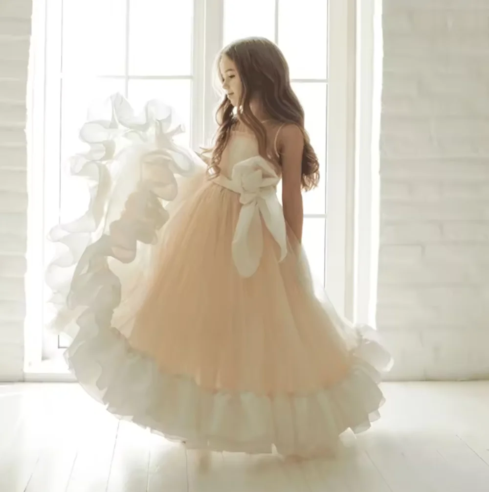 Customized Ruffles Flower Girl Dresses for Wedding Baby Girls Birthday Party First Communion Gowns - Elegant Customized Dress
Customized Ruffles Flower Girl Dresses for Wedding Baby Girls Birthday Party First Communion Gowns - Elegant Customized Dress