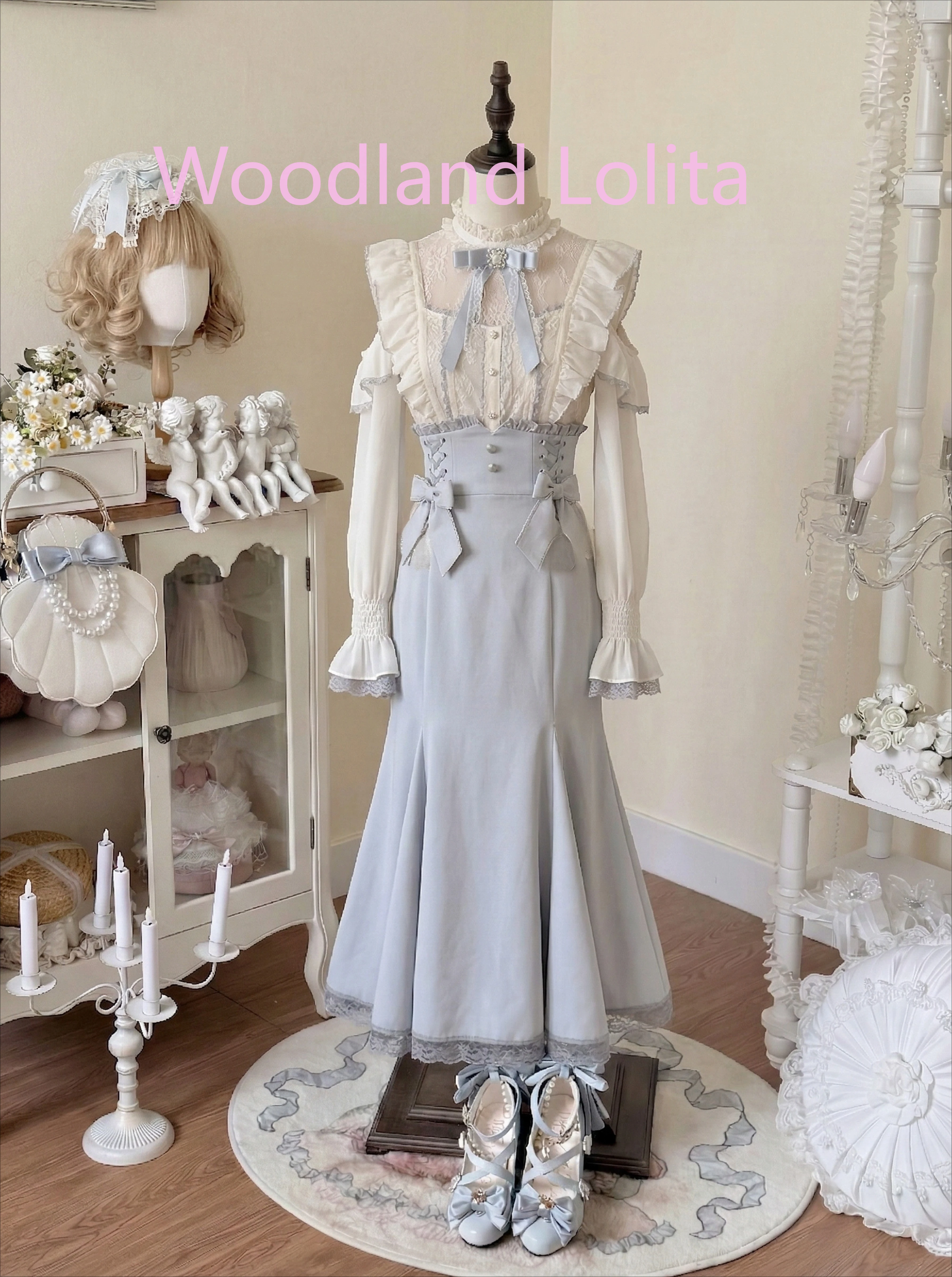 Lolita Style Japanese Sweet 2 Piece Set Woman Sweet Casual Bow Shirt High Waist Elegant Slim Midi Skirt Fashion Lace Skirt Set
Lolita Style Japanese Sweet 2 Piece Set Woman Sweet Casual Bow Shirt High Waist Elegant Slim Midi Skirt Fashion Lace Skirt Set