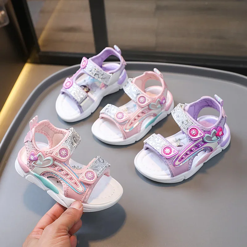 Summer Sandal New Fashion Versatile Girl Shoe Soft Soled Comfort Anti Slip Princess Shoe Exquisite Trendy Sweet Casual Kid Shoes
Summer Sandal New Fashion Versatile Girl Shoe Soft Soled Comfort Anti Slip Princess Shoe Exquisite Trendy Sweet Casual Kid Shoes