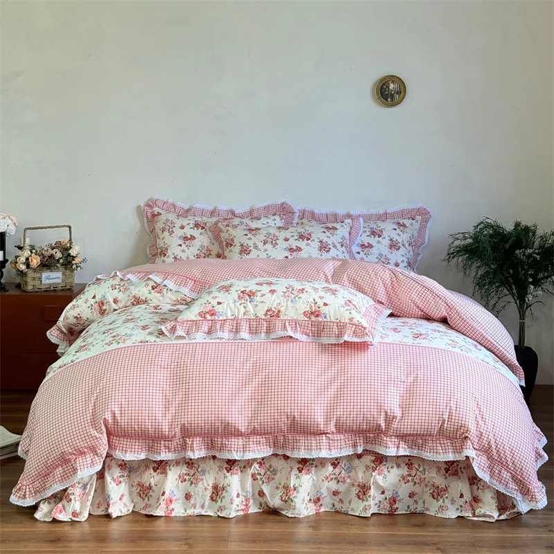 100% Cotton Korean Princess Style Rose Floral Plaid Ruffles Bedding Set Queen King Size Duvet Cover Bed Sheet Pillowcases 4Pcs
100% Cotton Korean Princess Style Rose Floral Plaid Ruffles Bedding Set Queen King Size Duvet Cover Bed Sheet Pillowcases 4Pcs