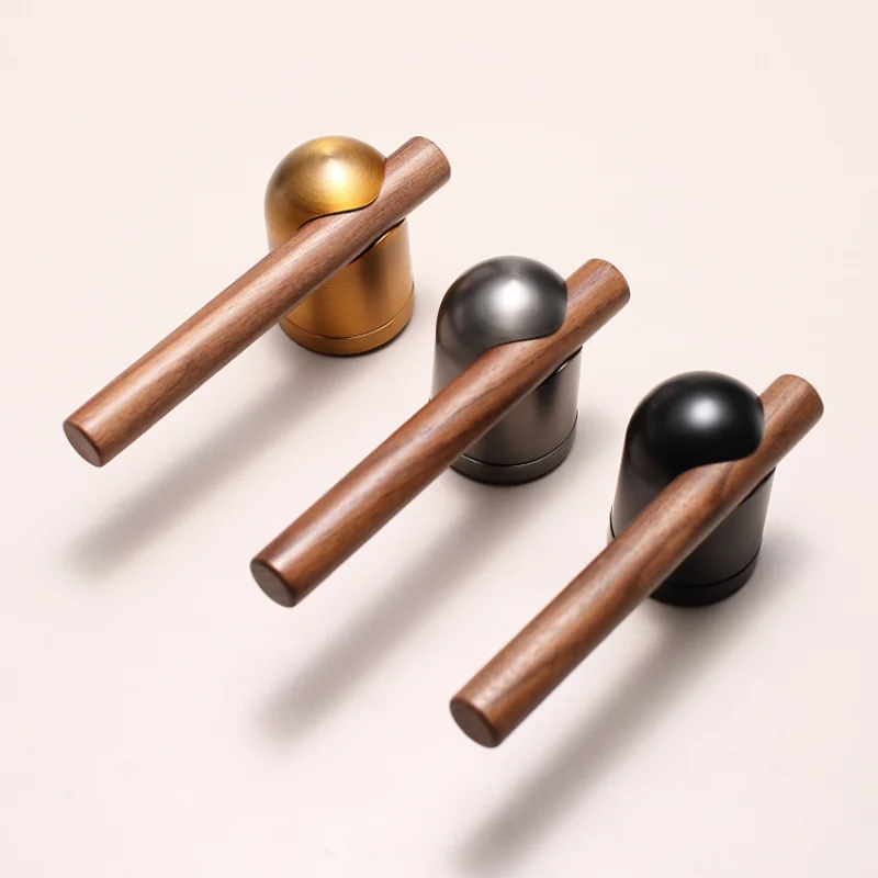 *New Chinese door lock Walnut door handle Magnetic suction silent split lock Household room door lock
*New Chinese door lock Walnut door handle Magnetic suction silent split lock Household room door lock