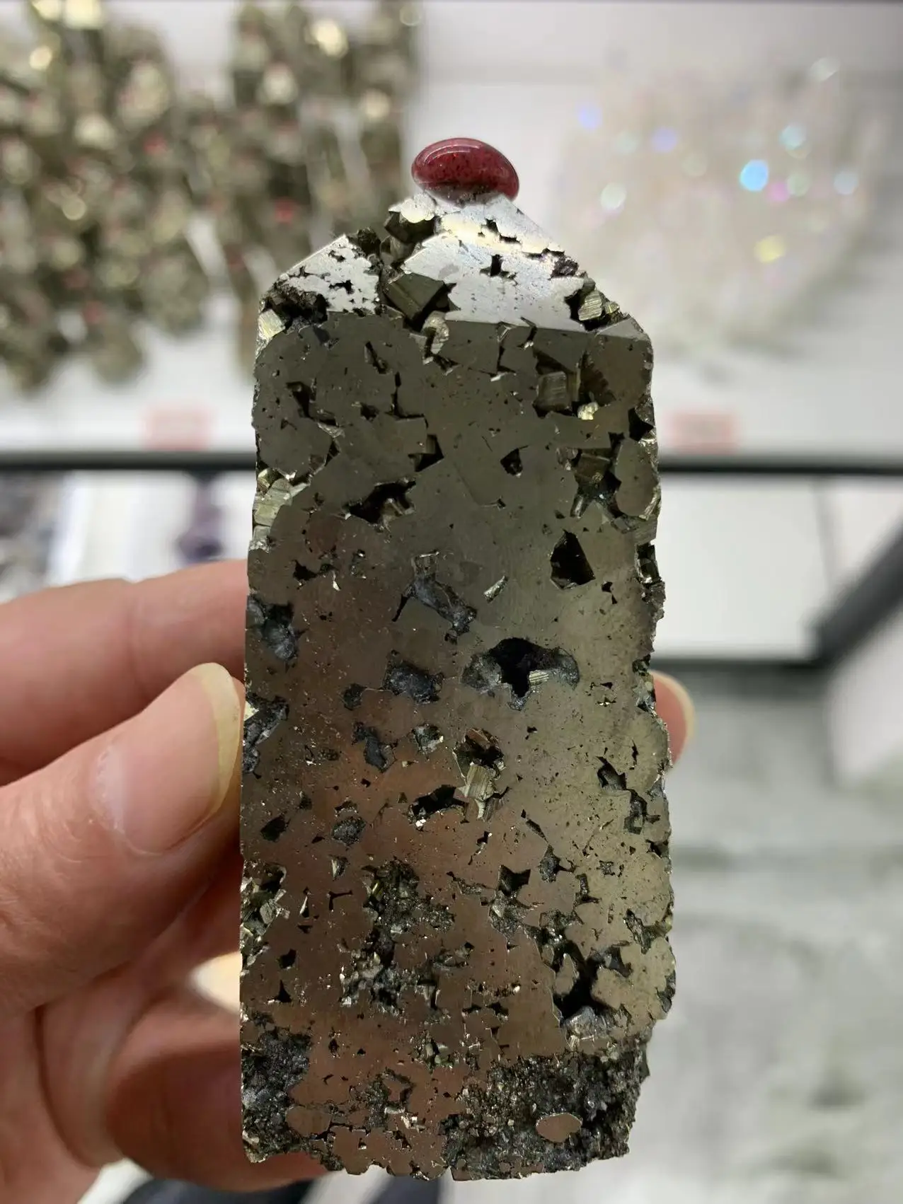 Beautiful Natural Pyrite Obelisk Crystal Energy Column Reiki Spiritual Healing Crystal Wand Home Decoration Gift
Beautiful Natural Pyrite Obelisk Crystal Energy Column Reiki Spiritual Healing Crystal Wand Home Decoration Gift