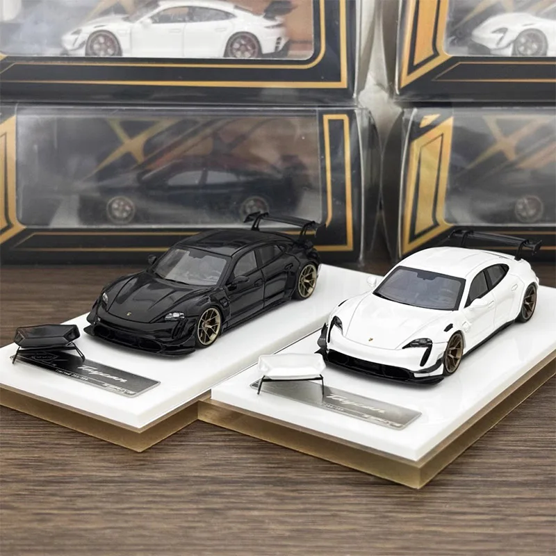 Original 1:64 Scale Taycan Modified Simulation Resin Car Model Static Display Collectible Toy Gift Souvenir Decoration
Original 1:64 Scale Taycan Modified Simulation Resin Car Model Static Display Collectible Toy Gift Souvenir Decoration