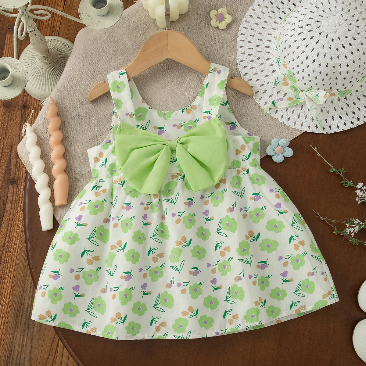 Летнее платье с цветочным принтом для девочки, новое, милое, с бантом, детская одежда + шляпка (от 9 месяцев до 3 лет)
Летнее платье с цветочным принтом для девочки, новое, милое, с бантом, детская одежда + шляпка (от 9 месяцев до 3 лет)
