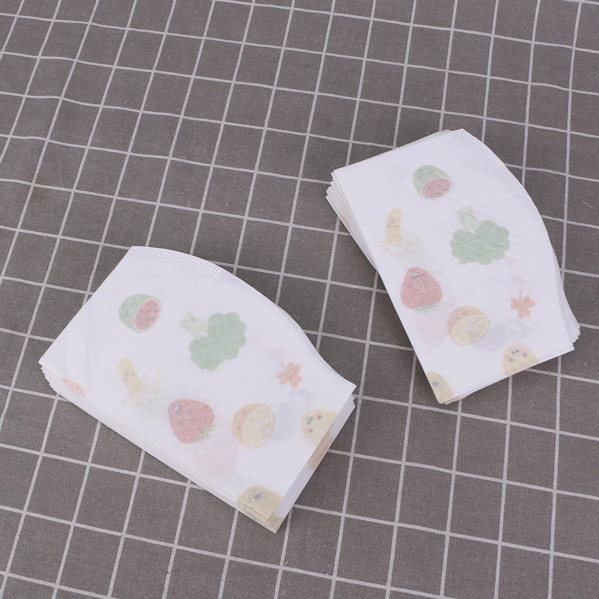 20pcs Disposable Baby Bib Waterproof Pocket Stain Resistant Back Adhesive Adjustable Size Newborn Kids Eating Saliva Towel Lunch
20pcs Disposable Baby Bib Waterproof Pocket Stain Resistant Back Adhesive Adjustable Size Newborn Kids Eating Saliva Towel Lunch