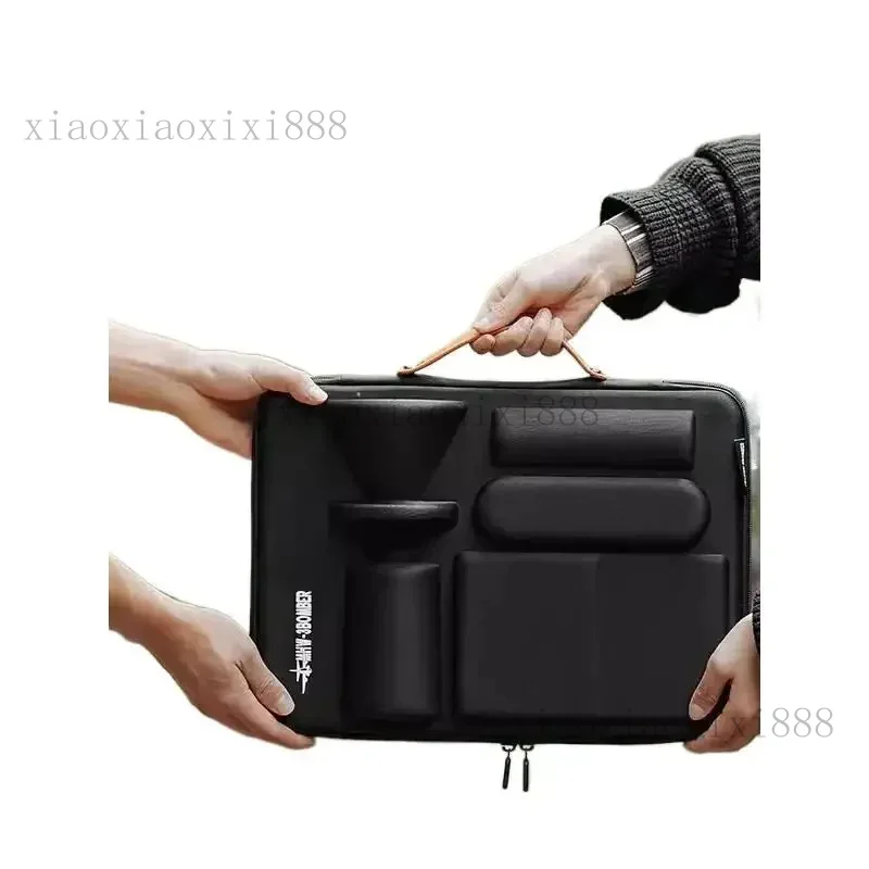 Suitable for mhw3 bomber coffee grinder handmade coffee equipment outdoor camping portable storage bag accessories
Suitable for mhw3 bomber coffee grinder handmade coffee equipment outdoor camping portable storage bag accessories