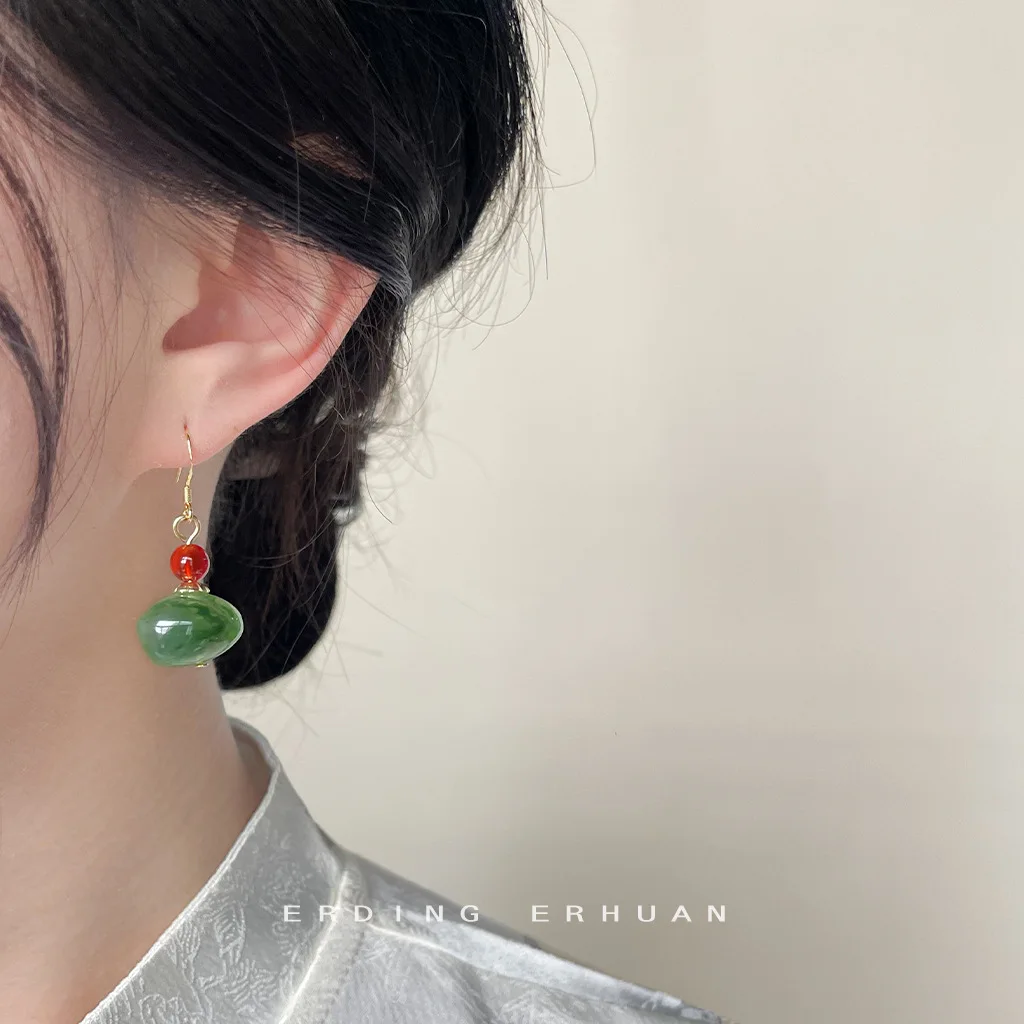 Resin Earrings Handmade Gradient Color Forest Fairy Style Ethereal Lightweight Premium Daily Wear for Women
Resin Earrings Handmade Gradient Color Forest Fairy Style Ethereal Lightweight Premium Daily Wear for Women