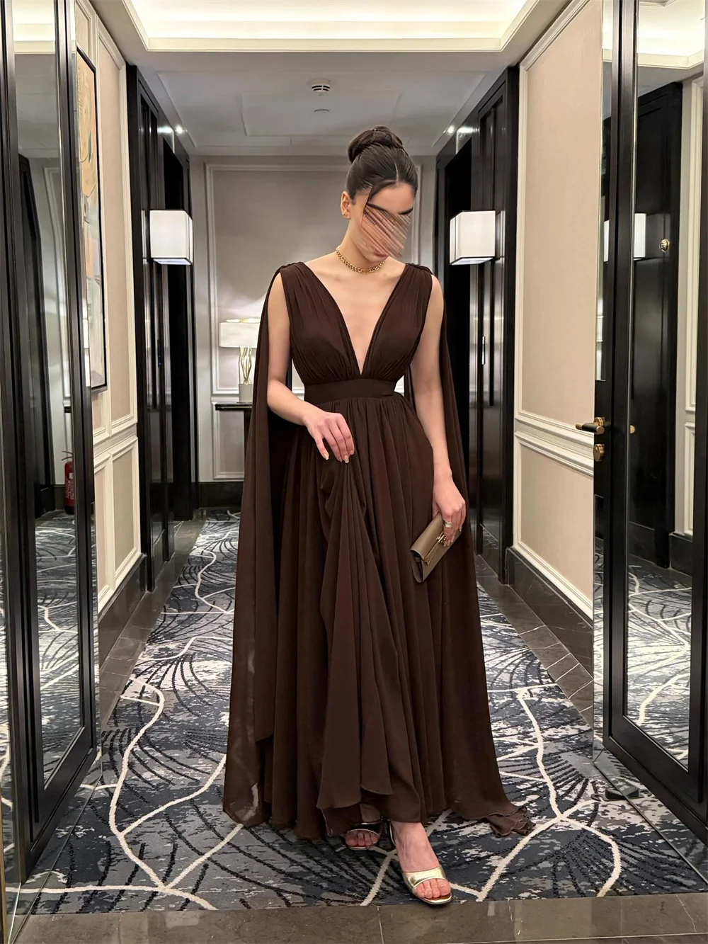 Classic V Neck Pleat Mermaid Evening Dress Sleeveless Ankle Length Prom Gown Long Ball Customized New Party Woman Dress 2025
Classic V Neck Pleat Mermaid Evening Dress Sleeveless Ankle Length Prom Gown Long Ball Customized New Party Woman Dress 2025