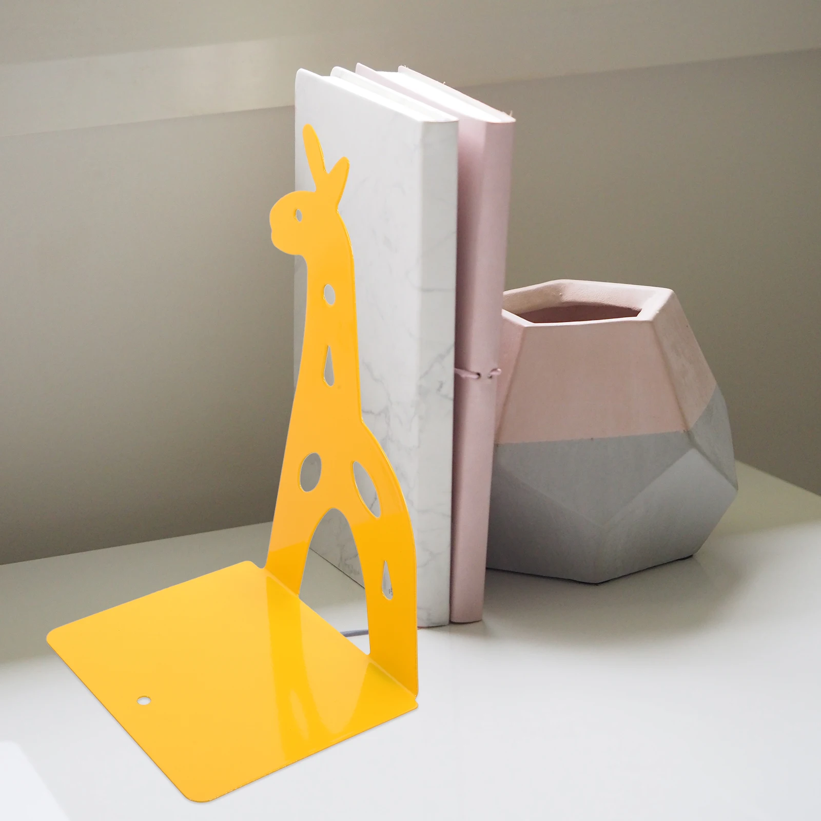 Giraffe Bookends Nonskid Shape Modern Office Use Metal Material Antislip Desk Shelf Books Files Magazines Stoppers Supports
Giraffe Bookends Nonskid Shape Modern Office Use Metal Material Antislip Desk Shelf Books Files Magazines Stoppers Supports