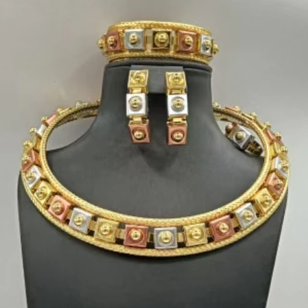 Special Three Tone Geometric Square Shape Jewelry Set Unique Buttern Necklace Bracelet Earrings Ring 4PC Jewellery Wedding Party
Special Three Tone Geometric Square Shape Jewelry Set Unique Buttern Necklace Bracelet Earrings Ring 4PC Jewellery Wedding Party