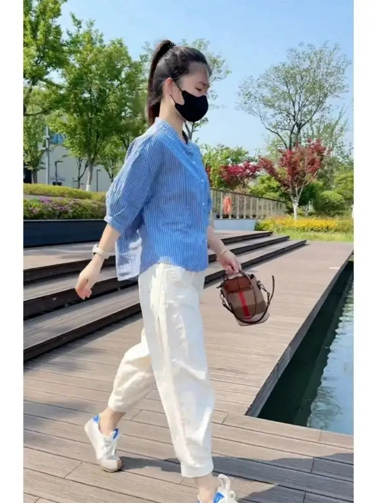 Summer Fashion Stripe Shirt And Casual Pants Set High-End Sensation Short Women's Street Style Popular Women's Outfit Two-Pie...
Summer Fashion Stripe Shirt And Casual Pants Set High-End Sensation Short Women's Street Style Popular Women's Outfit Two-Pie...
