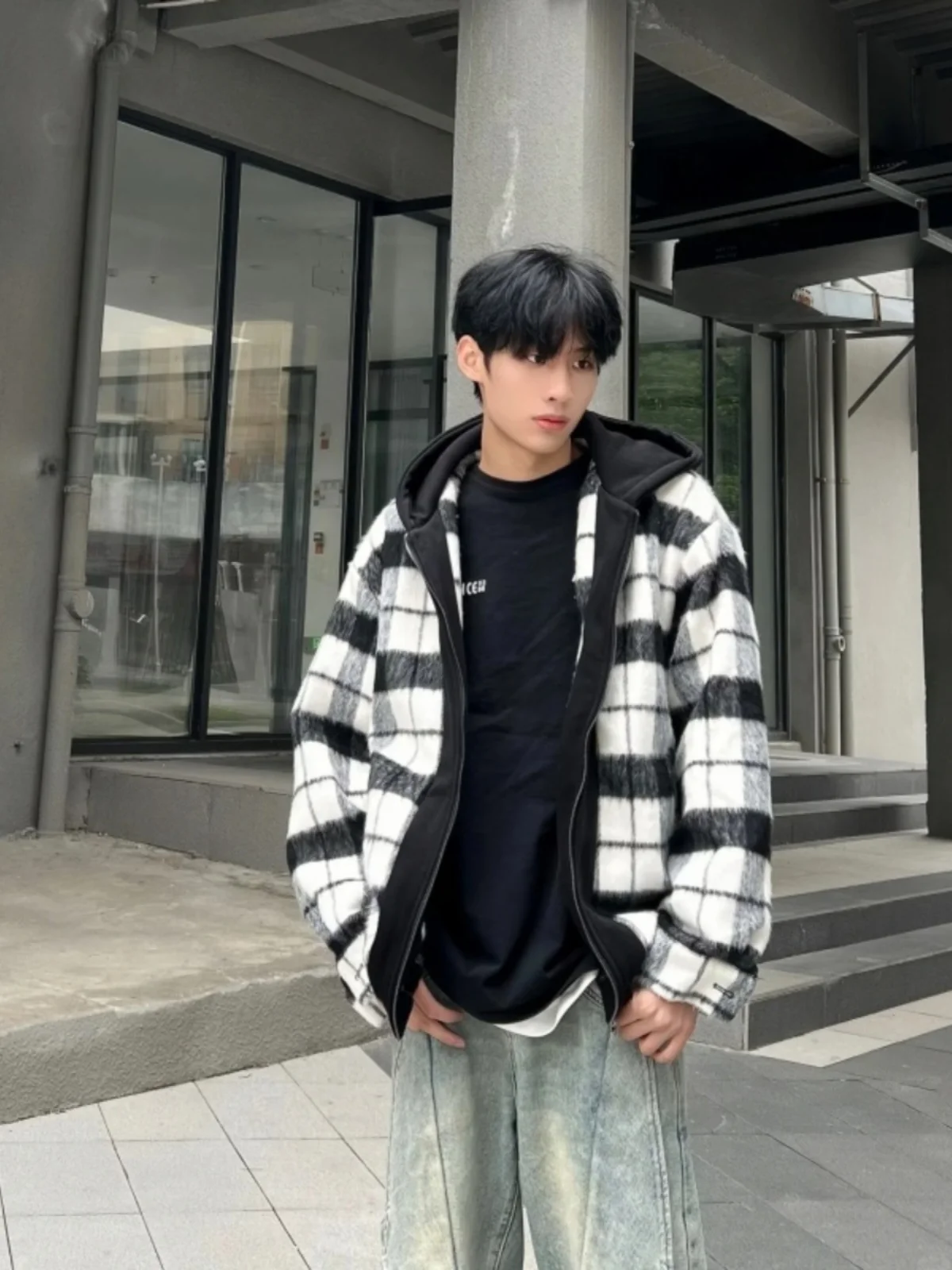 Casual Hong Kong Style Plaid Color Block Woolen Men's Jacket Autumn Winter New Trendy Brand Loose Fit Youthful Jacket
Casual Hong Kong Style Plaid Color Block Woolen Men's Jacket Autumn Winter New Trendy Brand Loose Fit Youthful Jacket