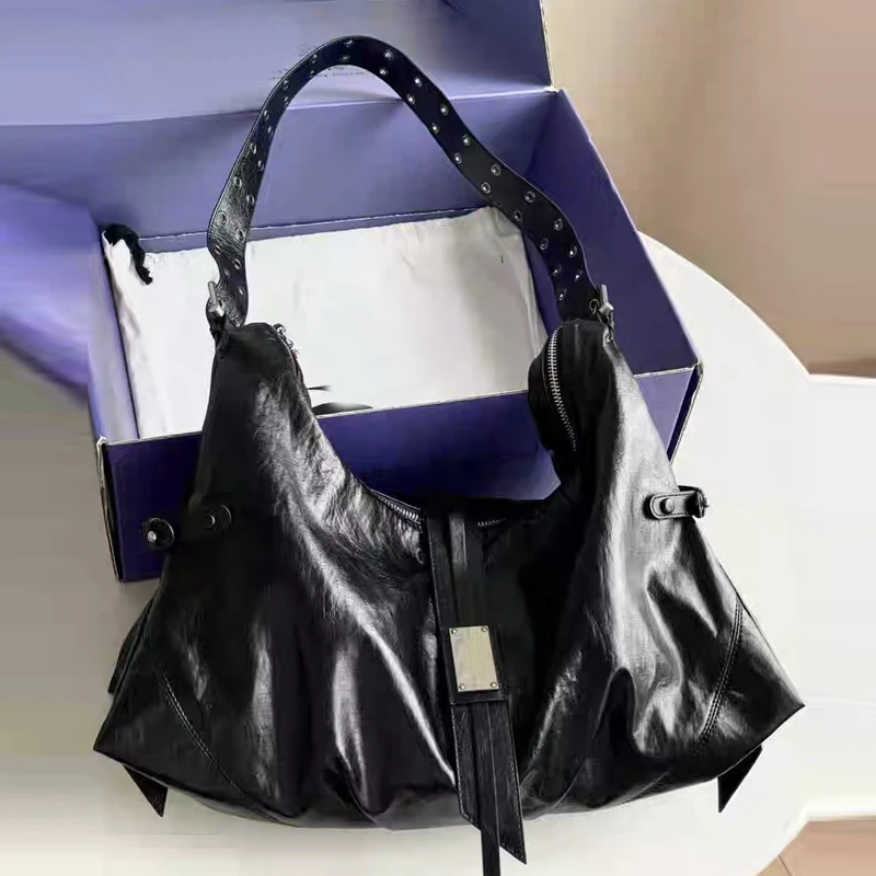 Vintage Tote Bags For Women Luxury Designer Handbag And Purses 2026 New In PU Metal Sheet Rivet Large Capacity Underarm Shoulder
Vintage Tote Bags For Women Luxury Designer Handbag And Purses 2026 New In PU Metal Sheet Rivet Large Capacity Underarm Shoulder