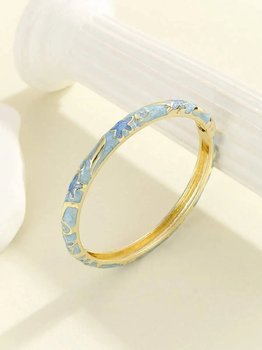 Fashion Bohemian Style Enamel Bangles With Star Pattern For Women
Fashion Bohemian Style Enamel Bangles With Star Pattern For Women