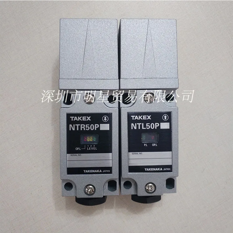 Японская безопасная Фотоштора Takenaka TAKEX NT50P (NTL50P + NTR50P), оригинальный запас
Японская безопасная Фотоштора Takenaka TAKEX NT50P (NTL50P + NTR50P), оригинальный запас