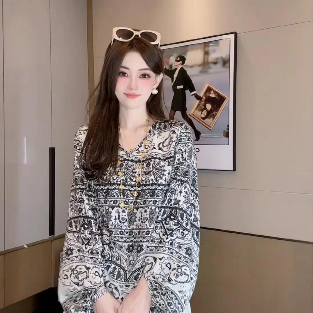 Artistic Style Printed Long Sleeves Chiffon Shirt for Women Spring Summer Loose Temperament Elegant Top Fashion Women Clothing
Artistic Style Printed Long Sleeves Chiffon Shirt for Women Spring Summer Loose Temperament Elegant Top Fashion Women Clothing