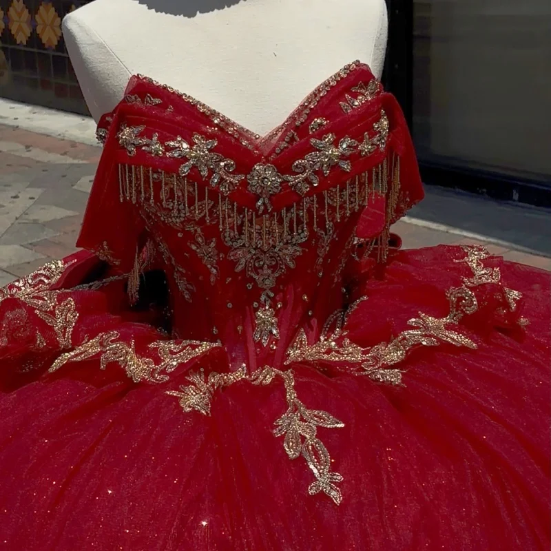 Shiny Red Quinceanera Dress off-shoulder Golden Glitter Decal Layering Long tail Bow vestidos de 15 Quinceanera Customize
Shiny Red Quinceanera Dress off-shoulder Golden Glitter Decal Layering Long tail Bow vestidos de 15 Quinceanera Customize