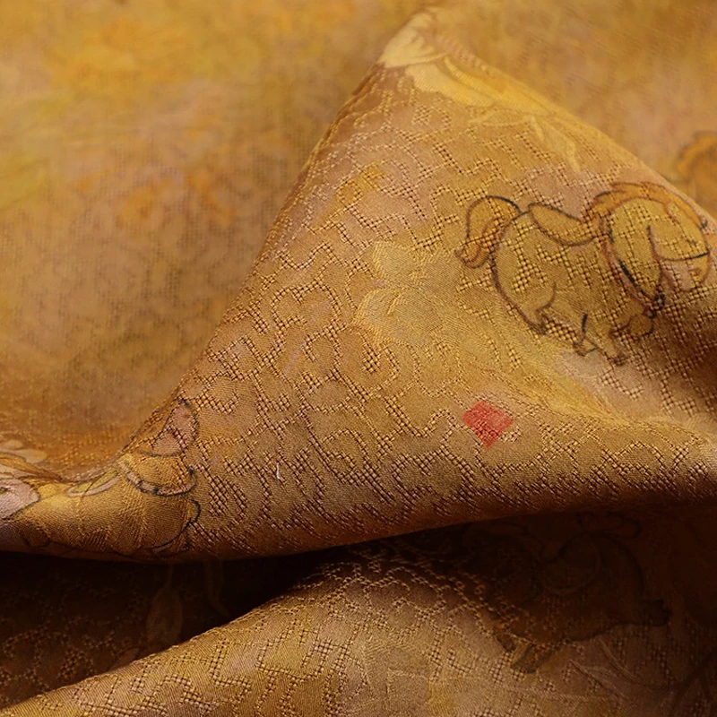 Comfortable Gambiered Guangdong Silk Fabric with Horse Pattern, Ideal for Cheongsam Blouse Dressmaking,112CM Wide 27MM R264
Comfortable Gambiered Guangdong Silk Fabric with Horse Pattern, Ideal for Cheongsam Blouse Dressmaking,112CM Wide 27MM R264
