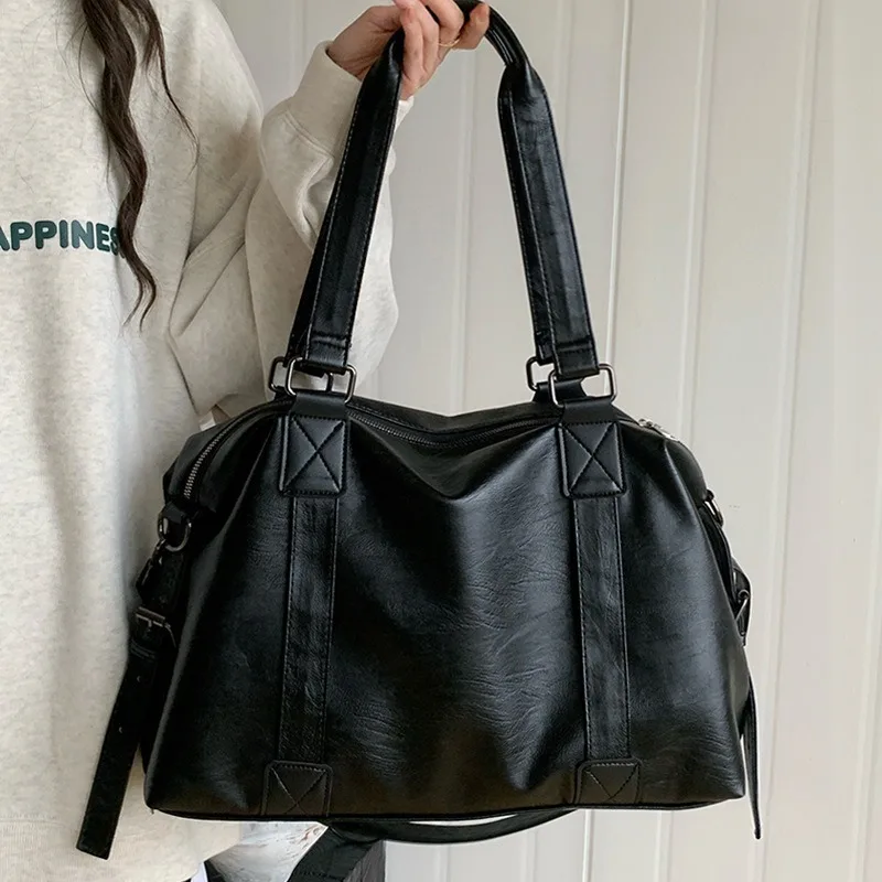 Women's Tote Bag - Trendy Design, Large Capacity Handbag, Lightweight Crossbody Travel Bag, Versatile and Fashionable
Women's Tote Bag - Trendy Design, Large Capacity Handbag, Lightweight Crossbody Travel Bag, Versatile and Fashionable