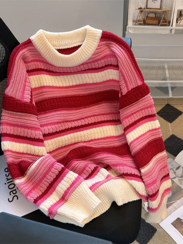 Свитер оверсайз 300 Pou Lazy Sle, розовый в полоску, вязаный, с длинными рукавами, мягкий, уютный, верхняя одежда в американском повседневном стиле, свободный крой, зимний свитер
Свитер оверсайз 300 Pou Lazy Sle, розовый в полоску, вязаный, с длинными рукавами, мягкий, уютный, верхняя одежда в американском повседневном стиле, свободный крой, зимний свитер