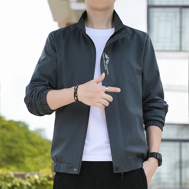 Autumn Casual Solid Fashion Slim Bomber Jacket Men Stand Collar Overcoat 2025 New Arrival Baseball Jackets Slim Fit Men's Jacket
Autumn Casual Solid Fashion Slim Bomber Jacket Men Stand Collar Overcoat 2025 New Arrival Baseball Jackets Slim Fit Men's Jacket