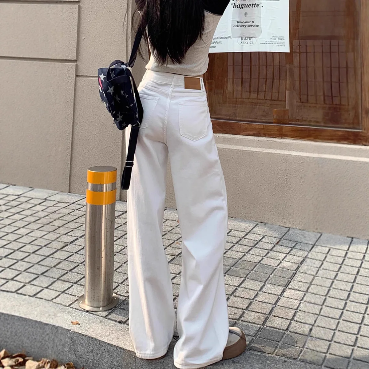 High Waist Wide Leg Jeans Women's Slim Fit White Denim Pants Loose Straight Cut Trousers Early New Style from Guangzhou
High Waist Wide Leg Jeans Women's Slim Fit White Denim Pants Loose Straight Cut Trousers Early New Style from Guangzhou
