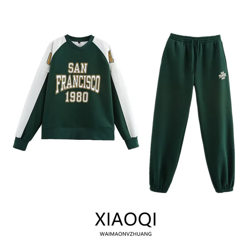 Fall Winter 2024 New Women's Casual Long Sve V-Ne College Sle Sweatirt Comfortable Leisure Sportswear Set
Fall Winter 2024 New Women's Casual Long Sve V-Ne College Sle Sweatirt Comfortable Leisure Sportswear Set