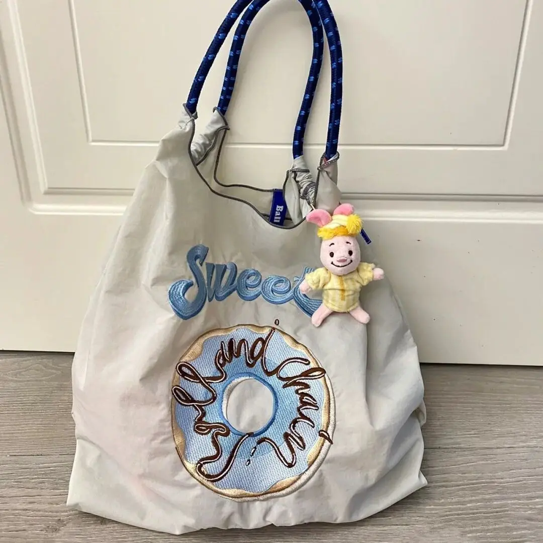 Women Bag 2023 New Fashion Doughnut Japan Style Fashion Letter Shoulder Bag Handbag High-capacity Shopping Bag
Women Bag 2023 New Fashion Doughnut Japan Style Fashion Letter Shoulder Bag Handbag High-capacity Shopping Bag