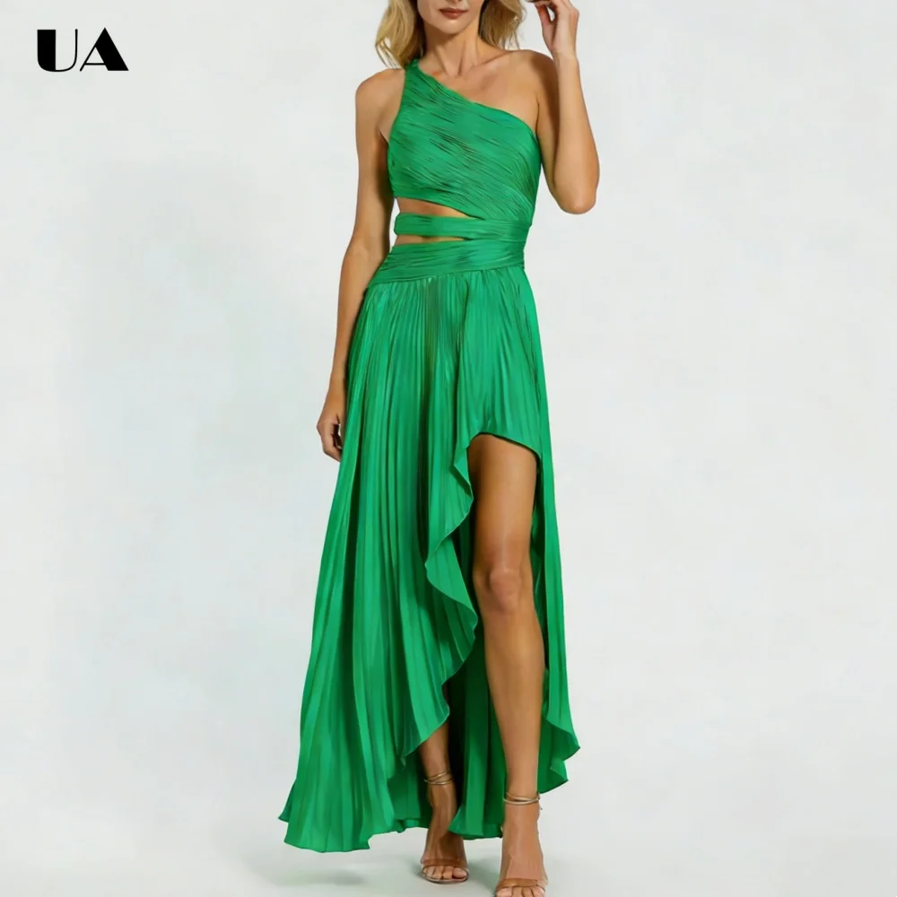 ULBYANRY Customized Asymmetrical Sleeveless Prom Dresses for Women, Fashionable Cutout Evening Dress, Solid Ruched Party Dress
ULBYANRY Customized Asymmetrical Sleeveless Prom Dresses for Women, Fashionable Cutout Evening Dress, Solid Ruched Party Dress