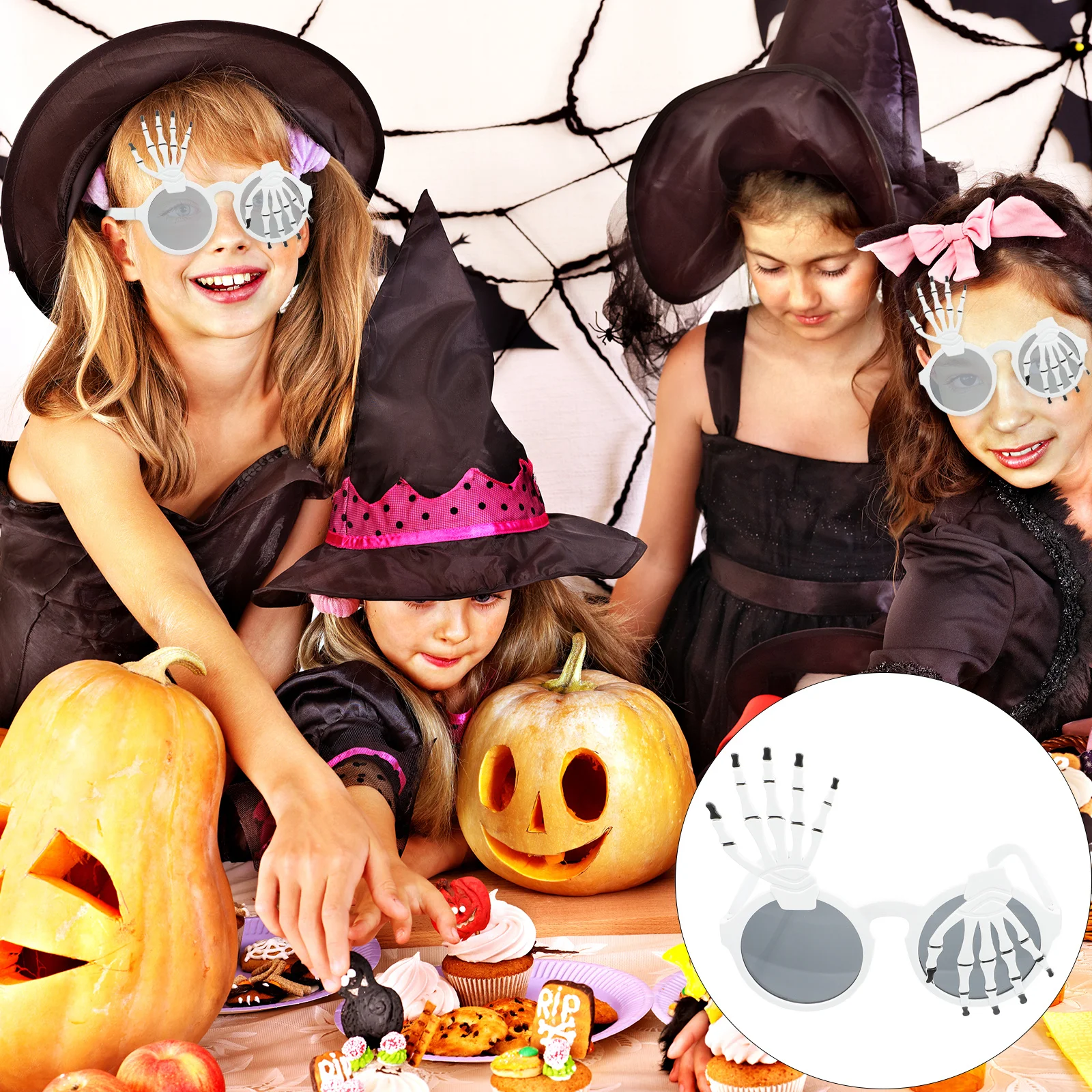 4Pcs Halloween Sunglasses Ghost Claw Design Lightweight Comfortable Costume Accessories Funny Party Decor Glasses
4Pcs Halloween Sunglasses Ghost Claw Design Lightweight Comfortable Costume Accessories Funny Party Decor Glasses