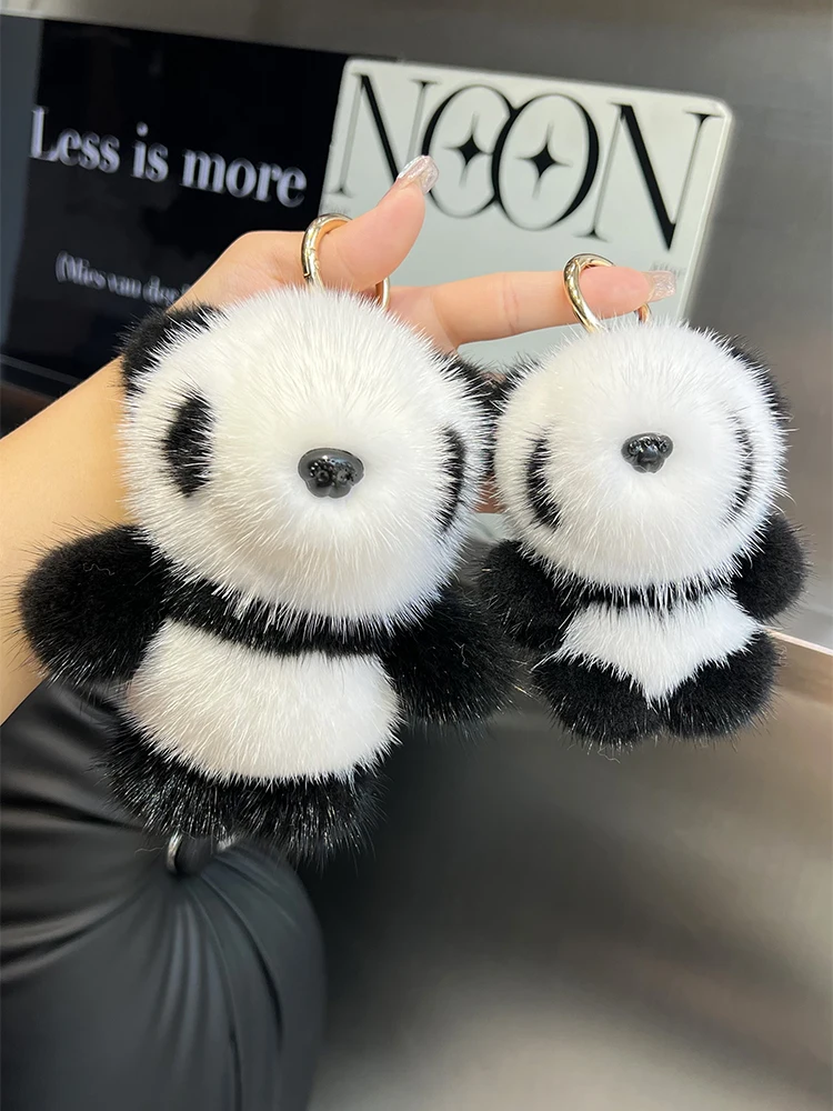 Cute Real Mink Fur Panda Key Chains Plush Toy Girls Bag Hanging Ornaments Pendant Women's Car Keyring Trinkets Classic Kids Gift
Cute Real Mink Fur Panda Key Chains Plush Toy Girls Bag Hanging Ornaments Pendant Women's Car Keyring Trinkets Classic Kids Gift