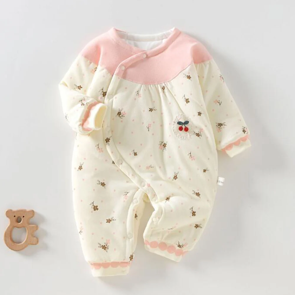 Baby Girl Christmas Rompers Floral Quilted Winter Baby Onesie Hospital 0-6 Months Newborn Baby Clothes
Baby Girl Christmas Rompers Floral Quilted Winter Baby Onesie Hospital 0-6 Months Newborn Baby Clothes