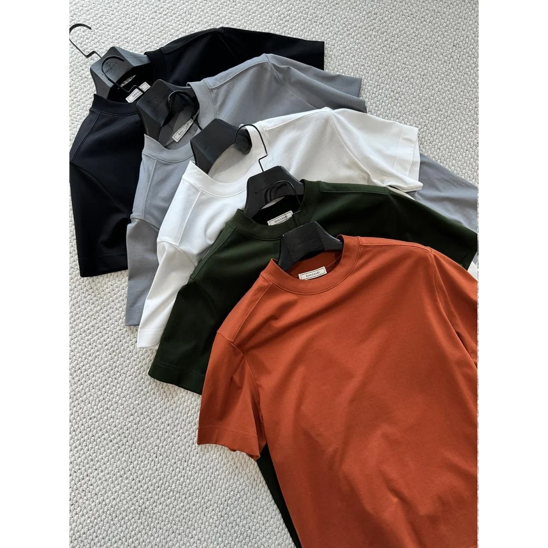 Summer 2024 Men's High-Quali Liquid Ammonia iny Cotton ort Sve T-irt Pure Color Luxury f Sve Body irt
Summer 2024 Men's High-Quali Liquid Ammonia iny Cotton ort Sve T-irt Pure Color Luxury f Sve Body irt