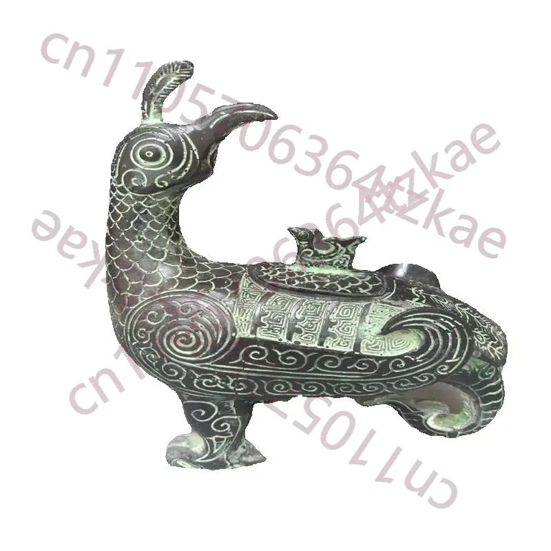 A bronze Wine Bottle Pot,an old imperial Returning Bird Wine Pot with ancient inscriptions ,Collectibles from rural
A bronze Wine Bottle Pot,an old imperial Returning Bird Wine Pot with ancient inscriptions ,Collectibles from rural
