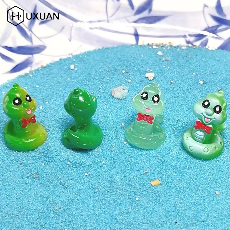 4/5/16Pcs Luminous Mini Snake Moss Microlandscape Miniature Snake Figurines Fairy Garden Accessories Home Decor Glow In The Dark
4/5/16Pcs Luminous Mini Snake Moss Microlandscape Miniature Snake Figurines Fairy Garden Accessories Home Decor Glow In The Dark