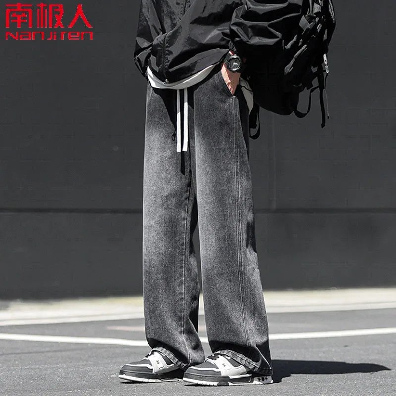 2025 New Streetwear Loose Jeans for Men Korean Fashion Loose Straight Vintage Wide Leg Denim Pants Mens Baggy Jeans Men Clothing
2025 New Streetwear Loose Jeans for Men Korean Fashion Loose Straight Vintage Wide Leg Denim Pants Mens Baggy Jeans Men Clothing