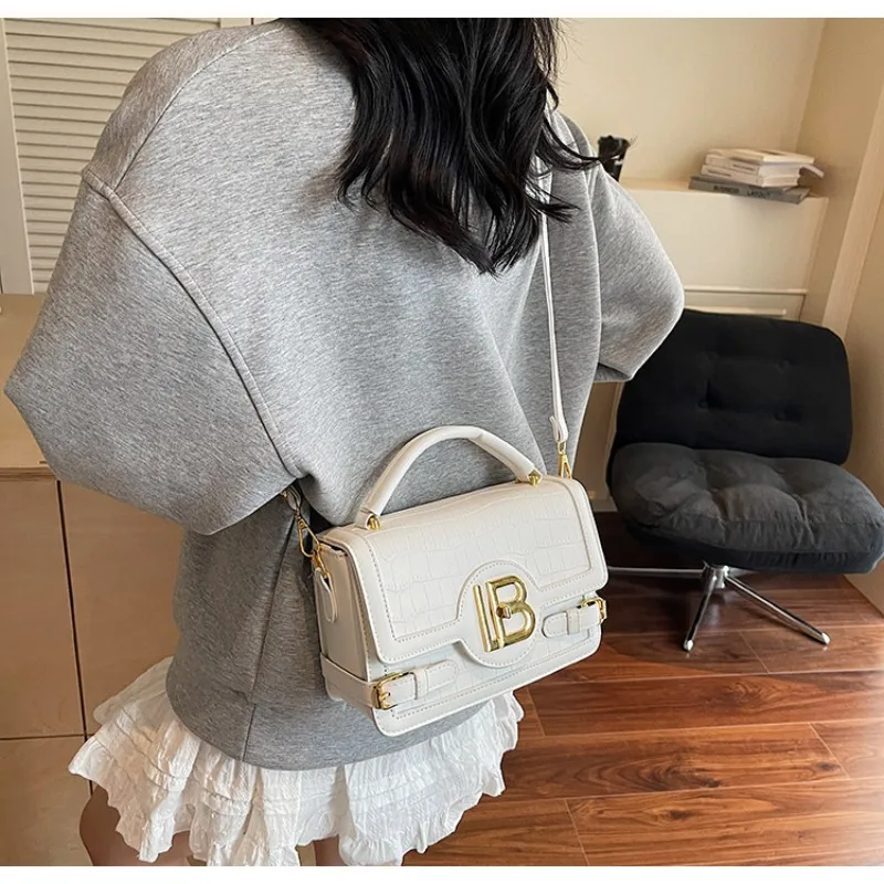 2025 Stone Texture Box Bag, Women's Top Handle Crossbody Bag, Luxury Shoulder Purse for Work & Daily Use
2025 Stone Texture Box Bag, Women's Top Handle Crossbody Bag, Luxury Shoulder Purse for Work & Daily Use