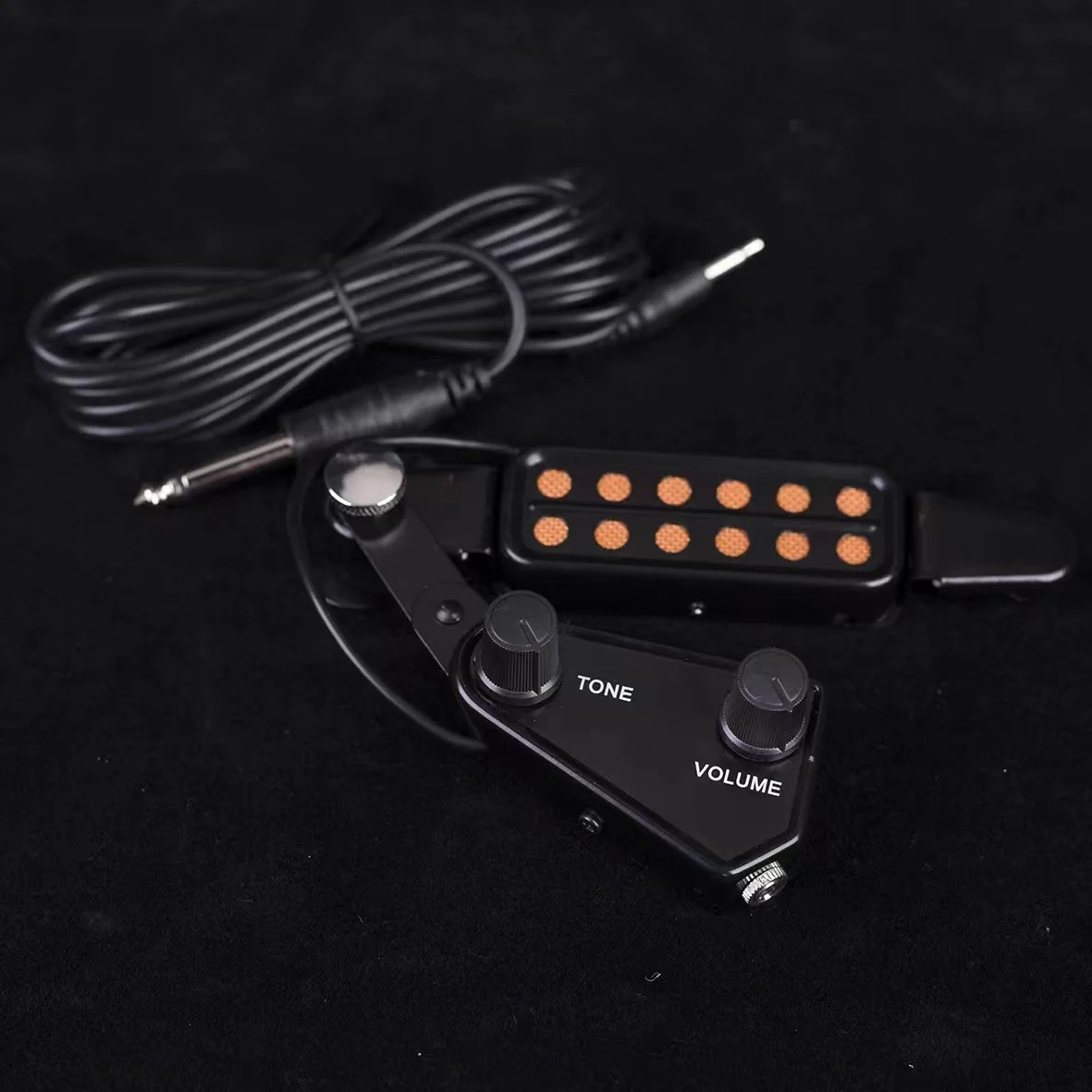 Folk Guitar Clip Pickup New Adjustable Volume Drill-Free / Guitar-Friendly Snap-On Pickup Wood Guitar Parts & Accessories
Folk Guitar Clip Pickup New Adjustable Volume Drill-Free / Guitar-Friendly Snap-On Pickup Wood Guitar Parts & Accessories