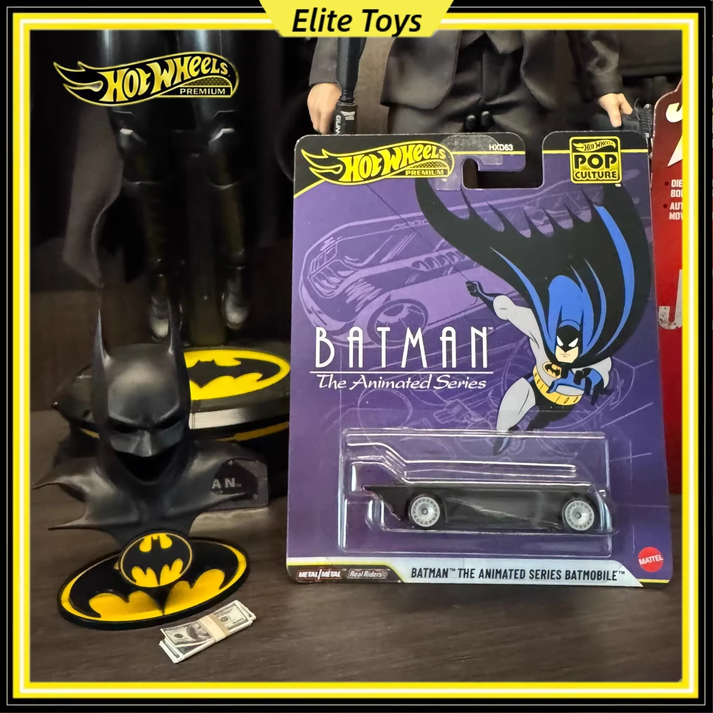 Коллекционная модель автомобиля Hot Wheels Premium Pop Culture Batman Batmobile The Animated Series, литая под давлением, масштаб 1:64, игрушка-подарок
Коллекционная модель автомобиля Hot Wheels Premium Pop Culture Batman Batmobile The Animated Series, литая под давлением, масштаб 1:64, игрушка-подарок