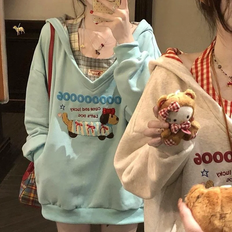 Cartoon Dog Embroidery Sweatshirts Hoodies Inner Hanging Neck Vest Two Piece Set Women Autumn Aesthetic Cute Oversize Hoodies
Cartoon Dog Embroidery Sweatshirts Hoodies Inner Hanging Neck Vest Two Piece Set Women Autumn Aesthetic Cute Oversize Hoodies