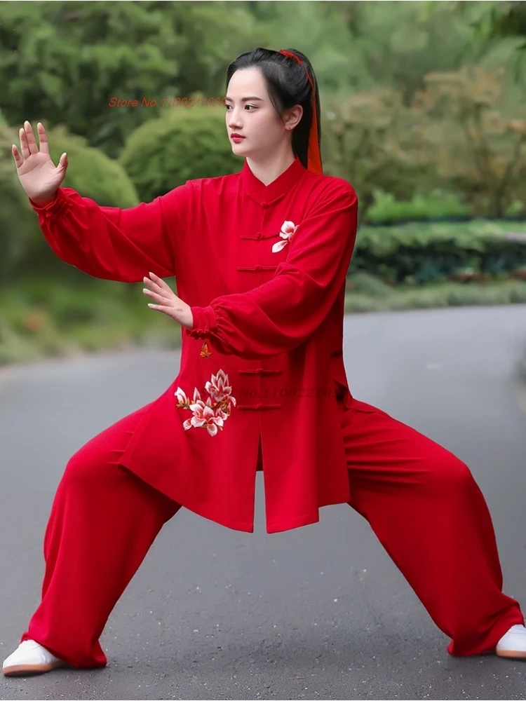 2025 китайский комплект топов + брюк для кунг-фу тай-чи ушу, боевые искусства, тай-чи, цветочная вышивка, тренировочные упражнения, сценическое выступление
2025 китайский комплект топов + брюк для кунг-фу тай-чи ушу, боевые искусства, тай-чи, цветочная вышивка, тренировочные упражнения, сценическое выступление