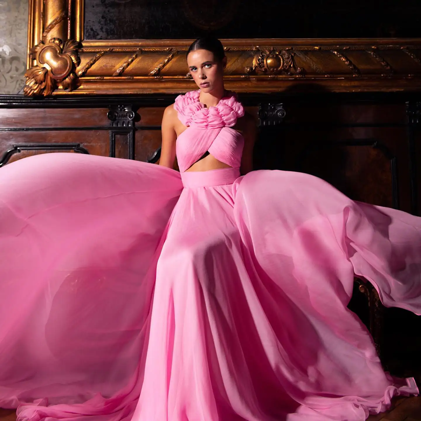 Customized Elegant Graceful Pink Evening Dresses Sexy Backless Sleeveless Chiffon Wedding Dress Asymmetrical Halter Bridal Party
Customized Elegant Graceful Pink Evening Dresses Sexy Backless Sleeveless Chiffon Wedding Dress Asymmetrical Halter Bridal Party