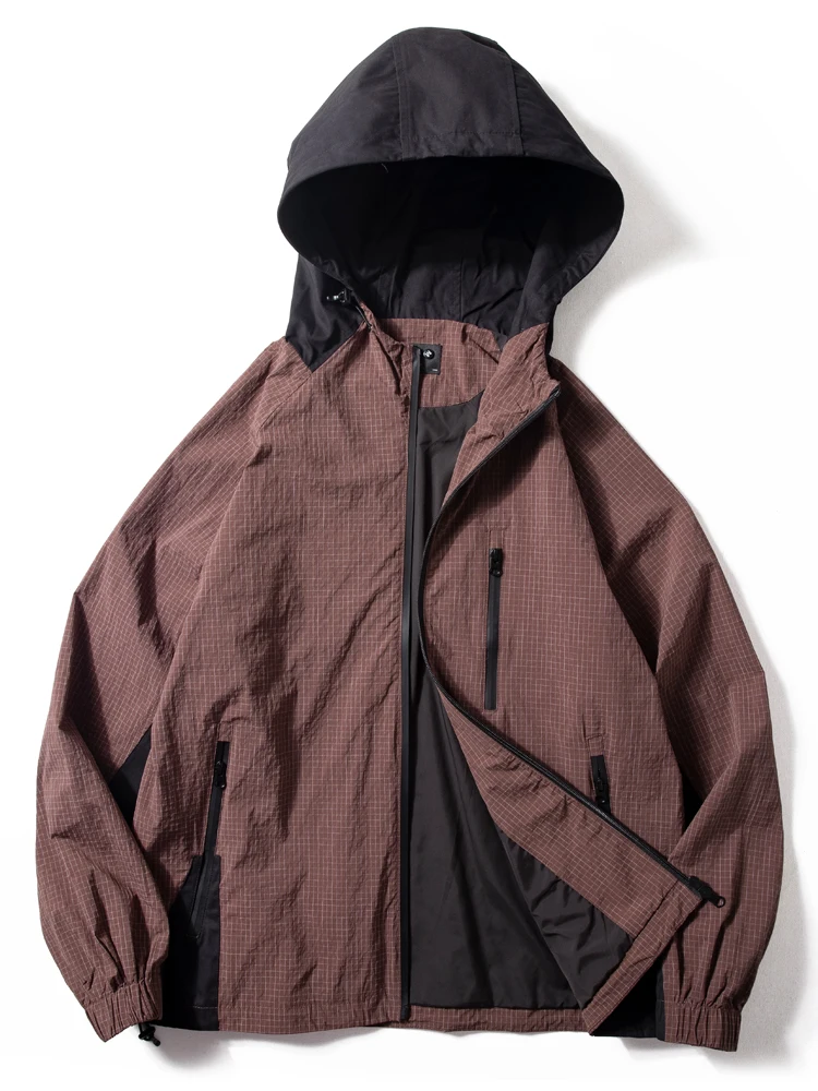 Новая мужская весенняя тонкая ветрозащитная водонепроницаемая куртка с капюшоном для активного отдыха, с узором, свободного кроя, стандартной длины рукавов
Новая мужская весенняя тонкая ветрозащитная водонепроницаемая куртка с капюшоном для активного отдыха, с узором, свободного кроя, стандартной длины рукавов