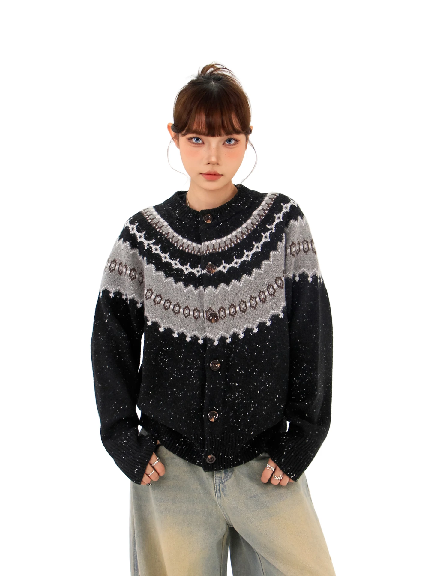 Мужской вязаный кардиган Cleanfit с круглым вырезом, осенне-зимняя верхняя одежда, комфортный и теплый уличный трикотаж
Мужской вязаный кардиган Cleanfit с круглым вырезом, осенне-зимняя верхняя одежда, комфортный и теплый уличный трикотаж